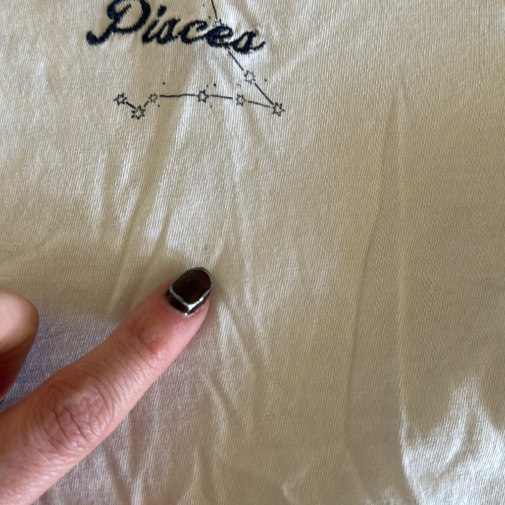 Urban Outfitters Future State Pisces Baby T Crop M - Picture 9 of 11
